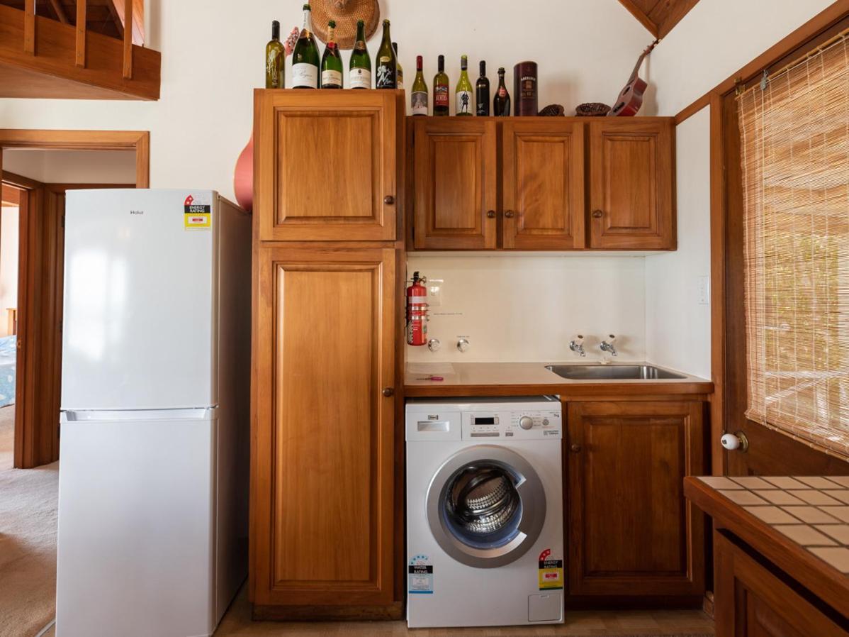 Te Maiki Escape - Russell Holiday Home Экстерьер фото